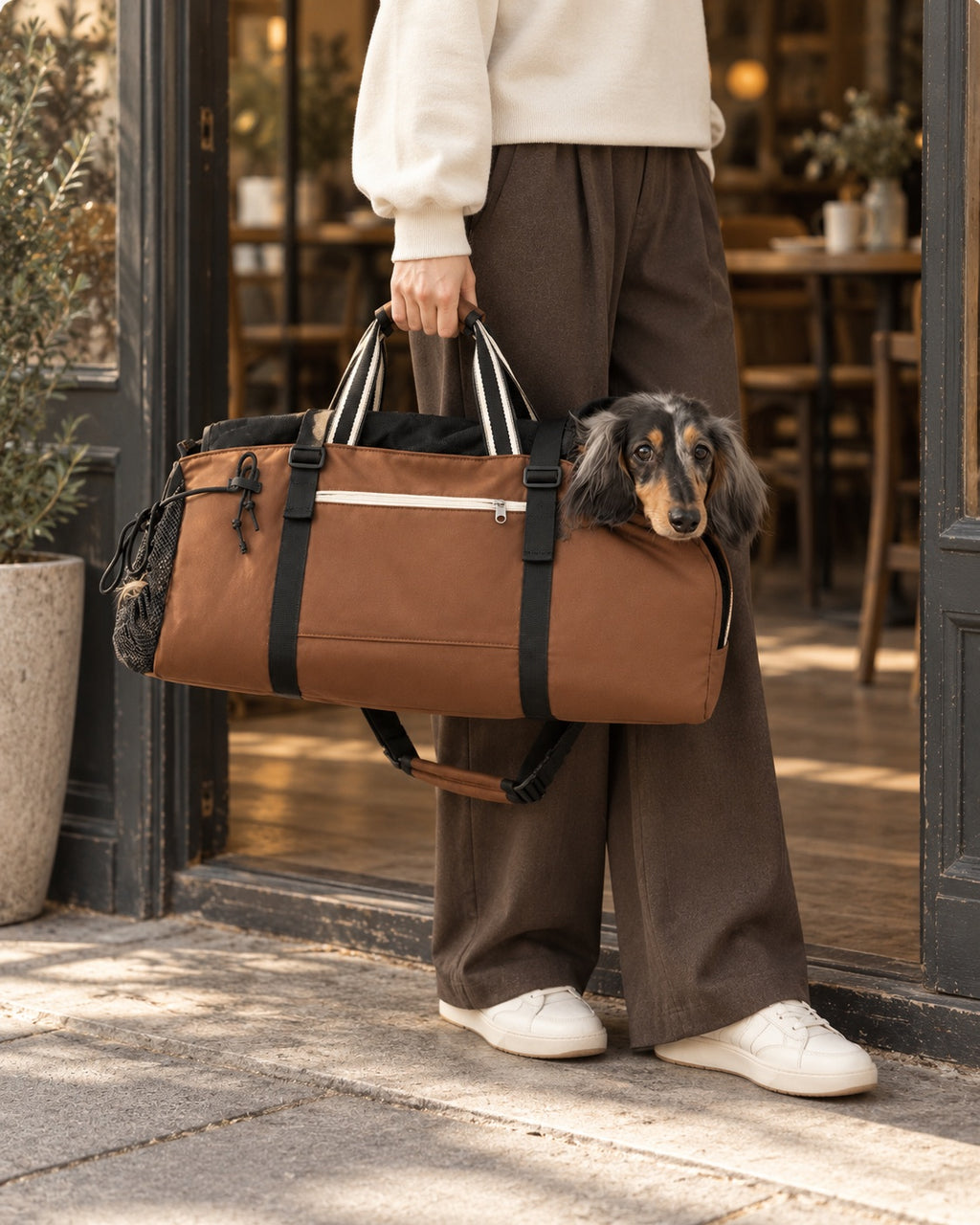 Tarçın Long-Body Dog Carrier — everyday wear